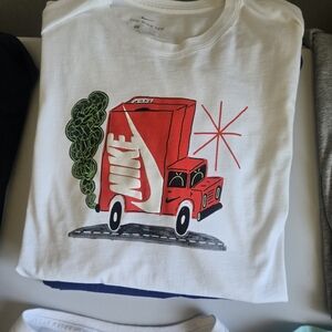 6 Mens NIKE short Sleeve Tshirts XL Bundle All 6 Sold Together